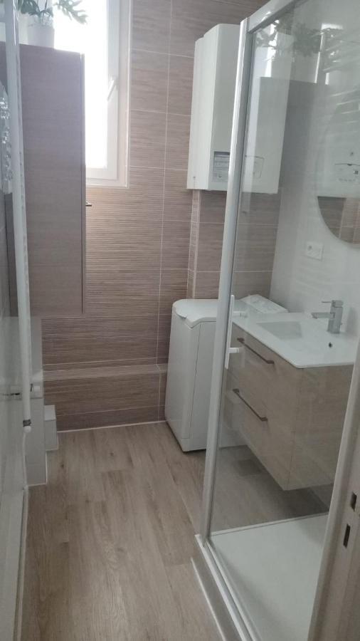 Logement Place D'Erlon Hypercentre Avec Balcon Leilighet Reims Eksteriør bilde